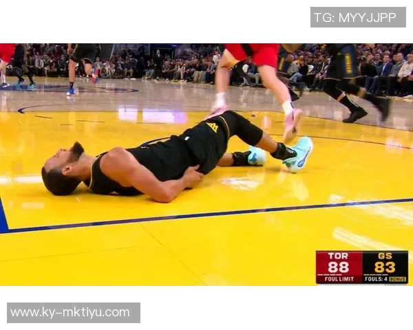 小子竟然偷走我的技能包波斯特彩虹三分命中库里场下无奈抱头叹息