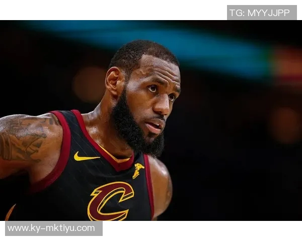 詹姆斯生涯总助攻达13754次距离超越保罗仅差32次